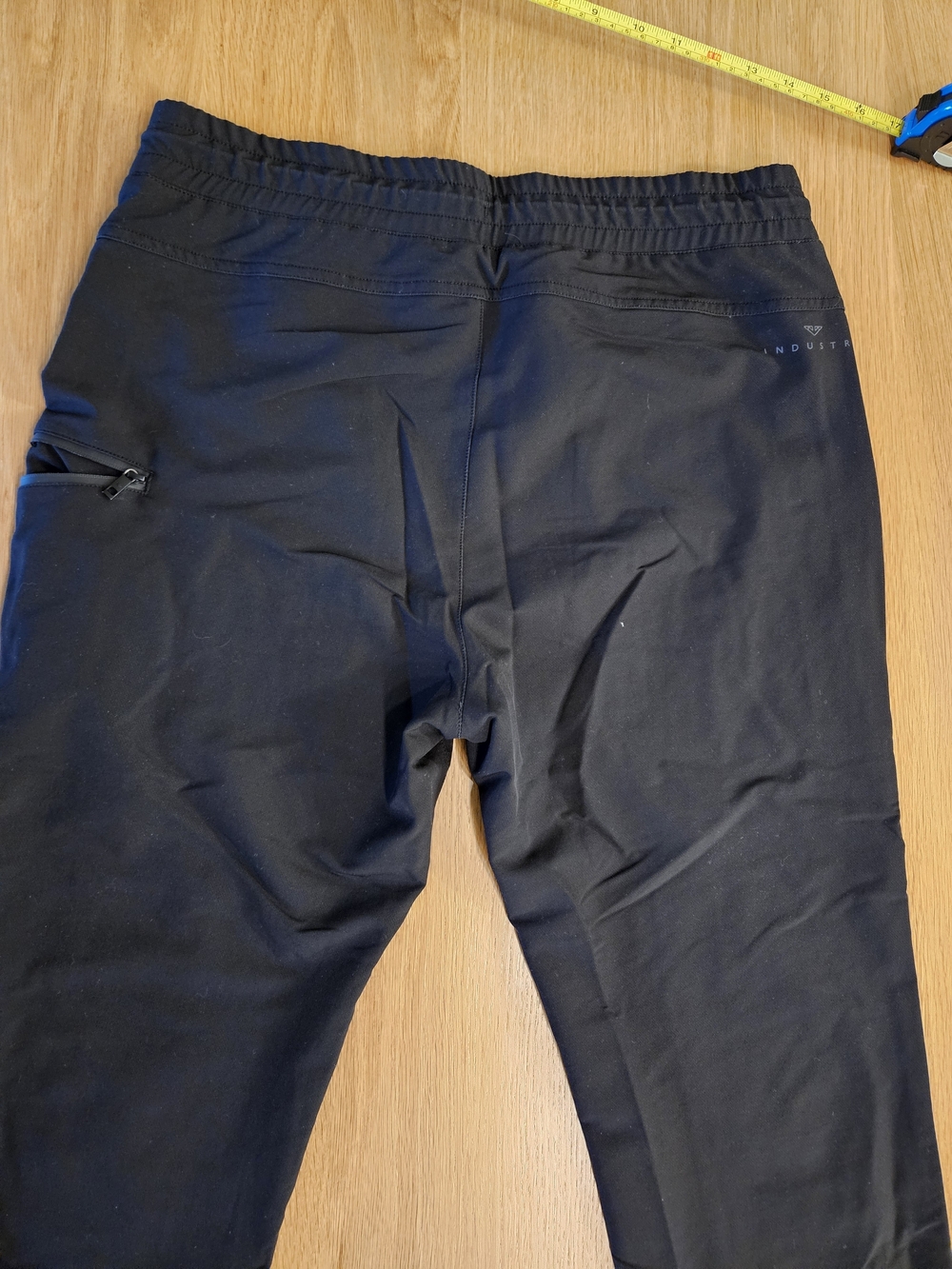 Adjustable Tech Mens Pants - Picture 4 of 8